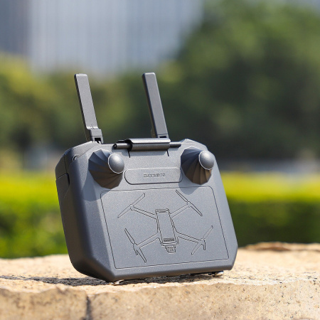 Чехол с козырьком для RC PRO фото в интернет-магазине flywares.ru