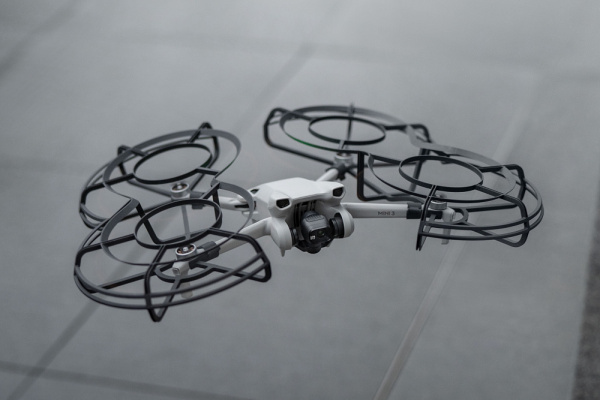 Защита пропеллеров DJI Mini 3 Series 360° propeller guard фото в интернет-магазине flywares.ru
